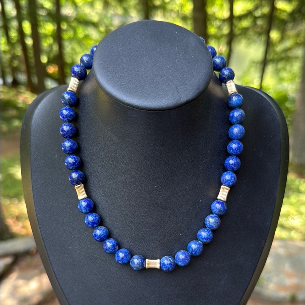 Vintage Lapis Lazuli Beaded Necklace 12kt